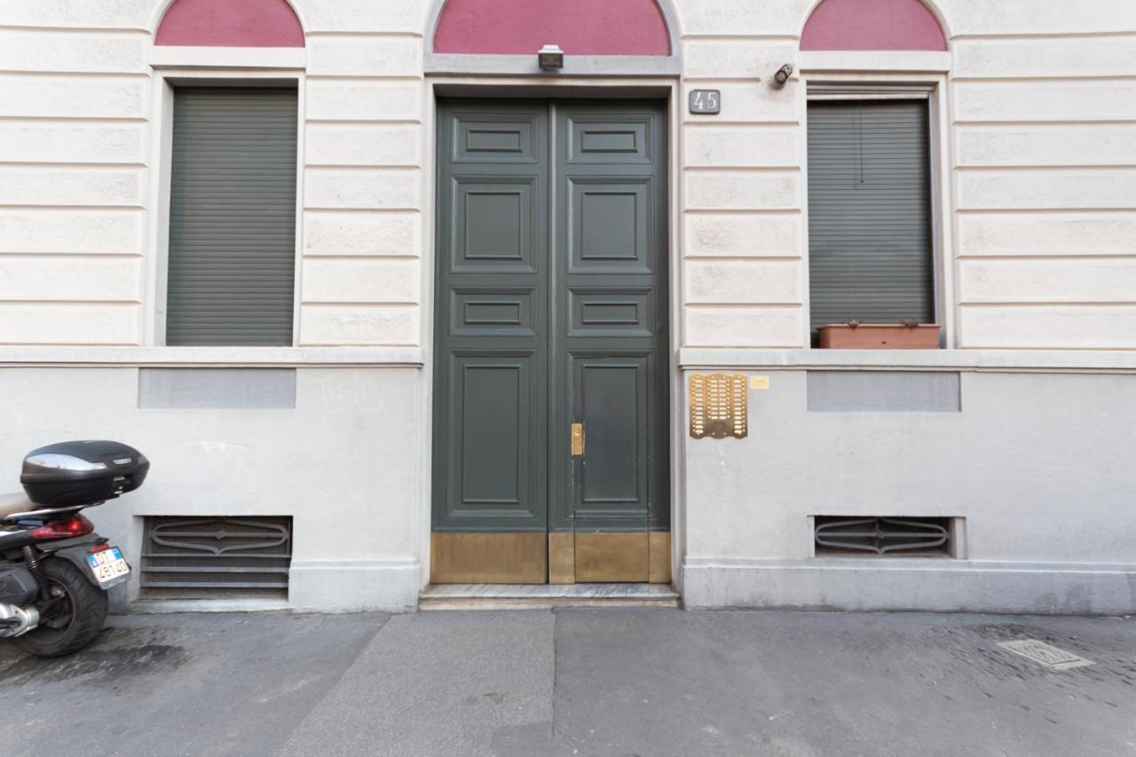 Mansarda Cola Apartamento Milán